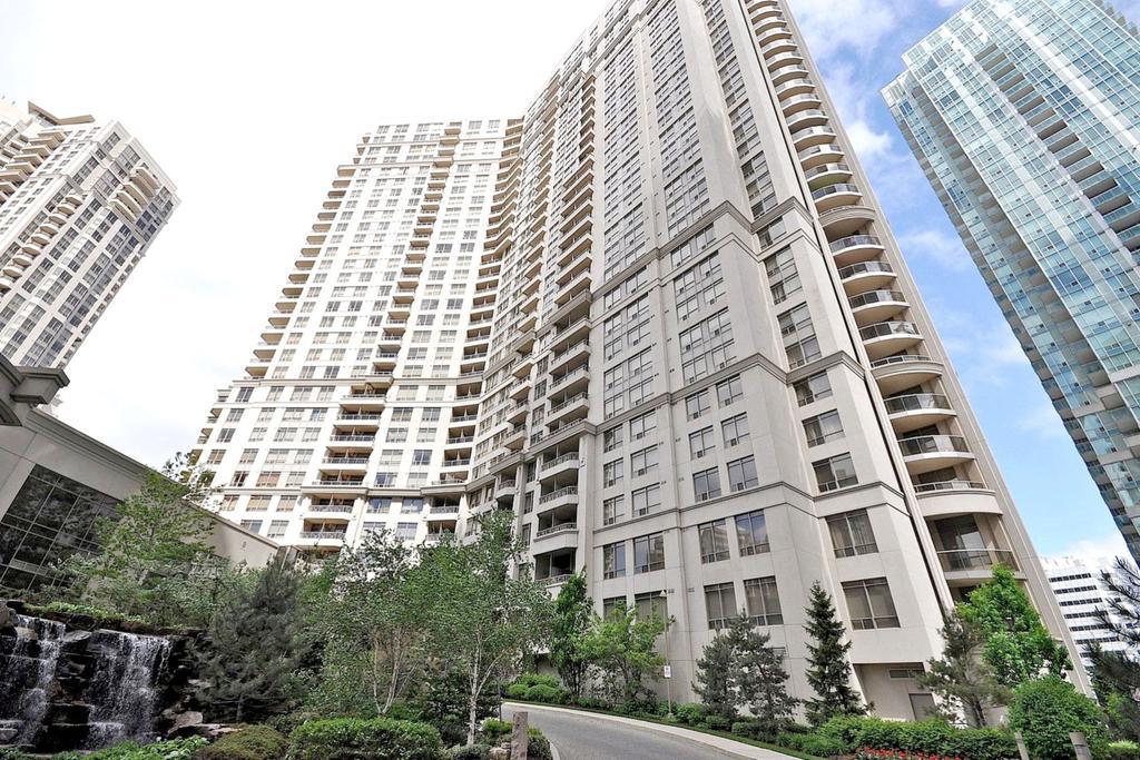 Napa Furnished Rental Apartments Square One Μισισάουγκα Δωμάτιο φωτογραφία