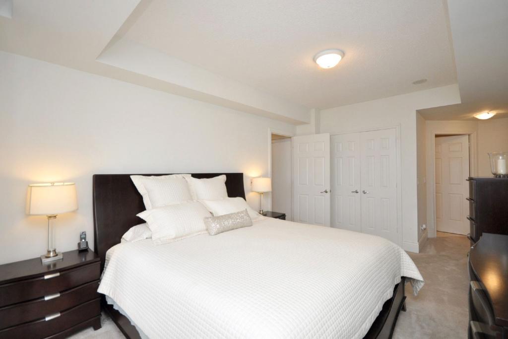 Napa Furnished Rental Apartments Square One Μισισάουγκα Δωμάτιο φωτογραφία