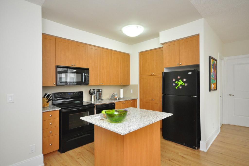 Napa Furnished Rental Apartments Square One Μισισάουγκα Δωμάτιο φωτογραφία