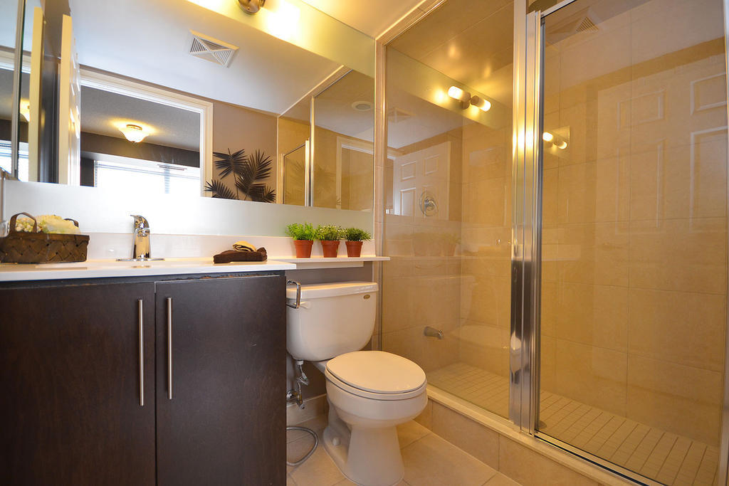 Napa Furnished Rental Apartments Square One Μισισάουγκα Δωμάτιο φωτογραφία