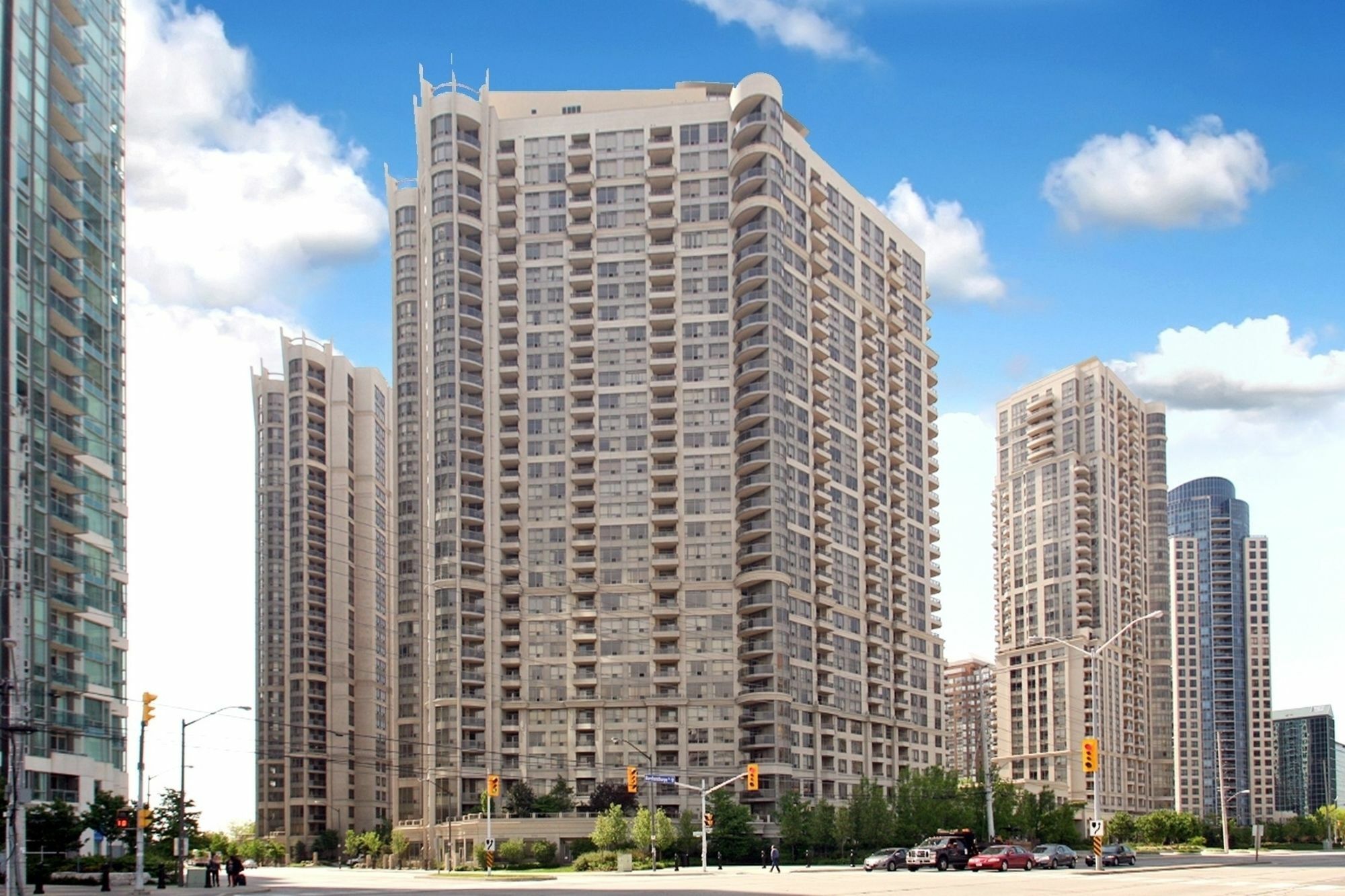 Napa Furnished Rental Apartments Square One Μισισάουγκα Εξωτερικό φωτογραφία