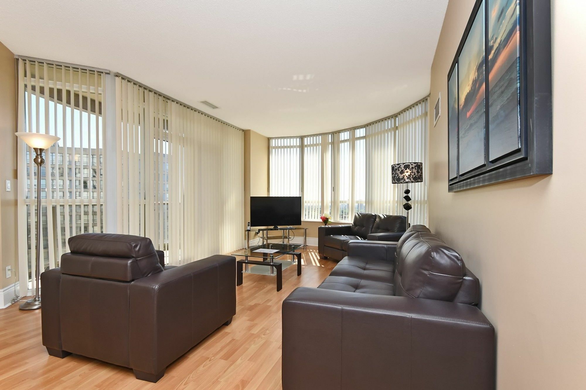 Napa Furnished Rental Apartments Square One Μισισάουγκα Εξωτερικό φωτογραφία