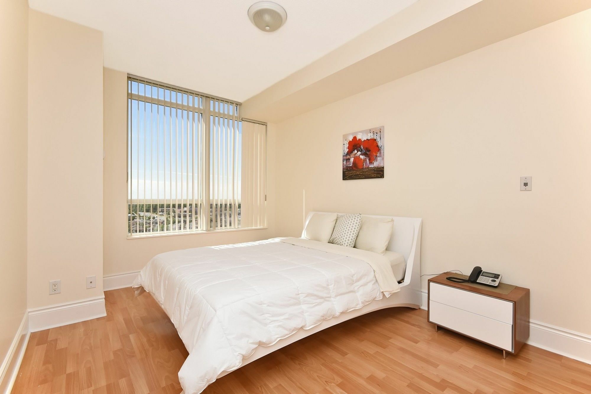 Napa Furnished Rental Apartments Square One Μισισάουγκα Εξωτερικό φωτογραφία